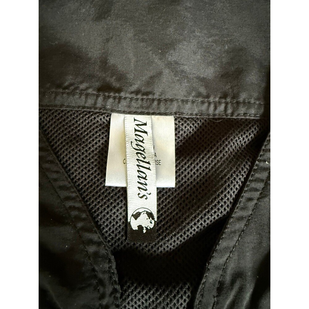 Magellan fishing Vest - Picture 3 of 8
